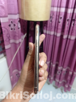 Iphone XS (256GB UK Version)